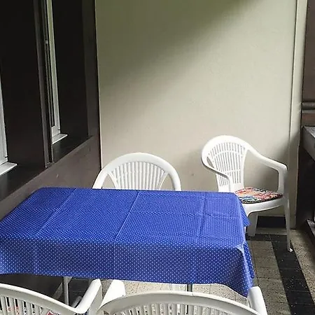 公寓 Sleeps 6 Wifi *