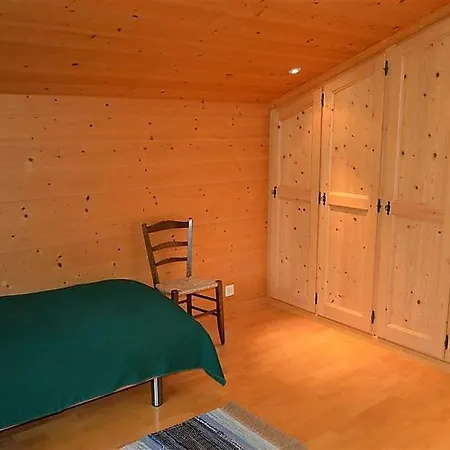 Sleeps 6 Wifi アパート